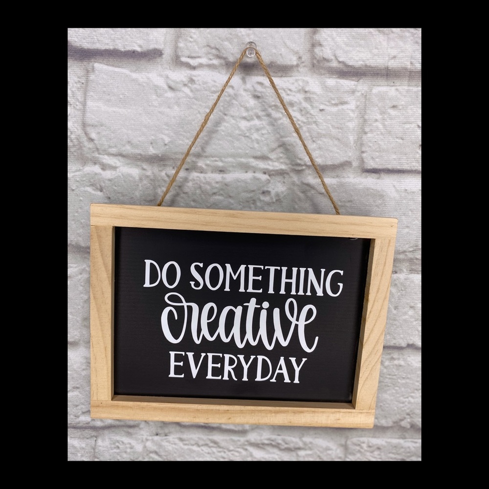 ⭐️HOST PICK ⭐️ Handmade Chalkboard Sign